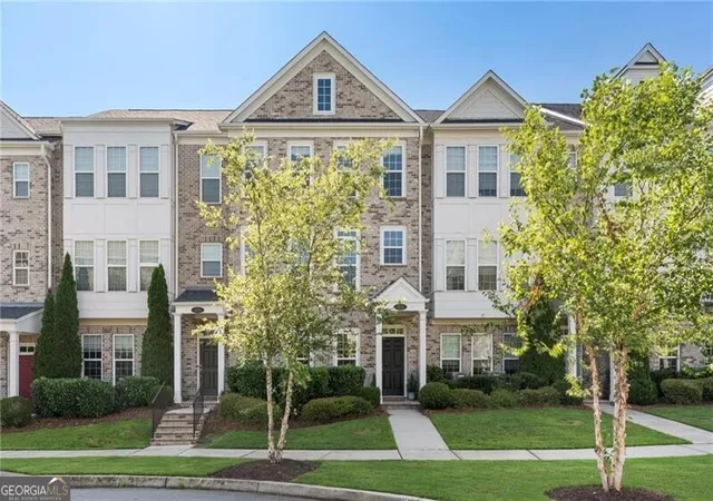 2nd image of 653 Hanlon Wy, Alpharetta, GA 30009 | MLS# 10753933