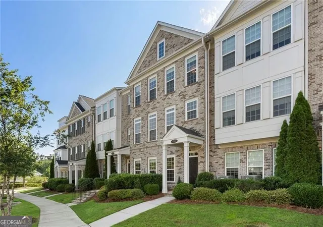 3rd image of 653 Hanlon Wy, Alpharetta, GA 30009 | MLS# 10753933