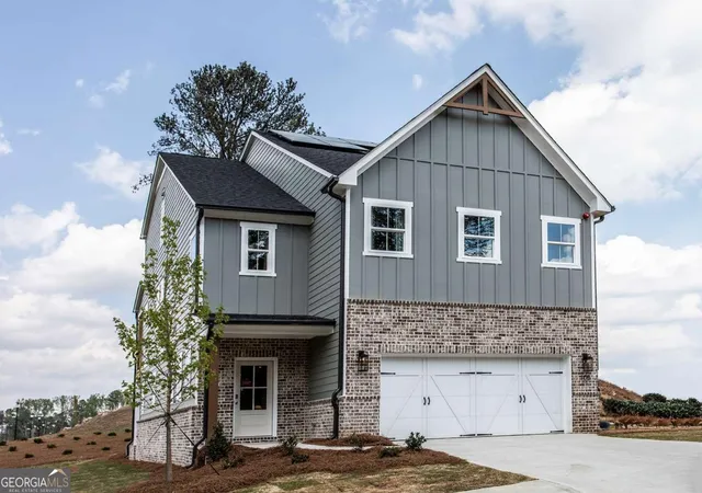 Photo 1 of Single family home for sale at 121 Kindred Lane, Marietta, GA 30066 | MLS# 10822928 | Listing updated on 2026-09-17