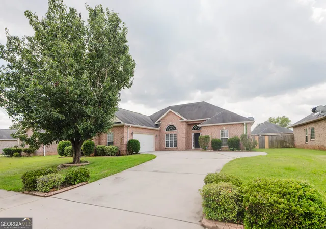 1st image of 104 Downshire Wy, Warner Robins, GA 31088 | MLS# 10803707