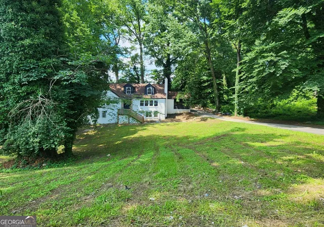 Photo 2 of Single family home for sale at 1511 Joseph E Boone Blvd NW, Atlanta, GA 30314 | MLS# 10819276 | Listing updated on 2026-08-18