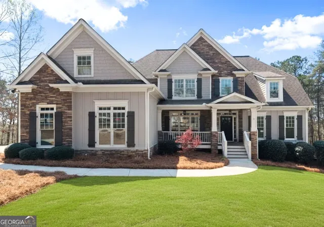 Photo 1 of Single family home for sale at 267 Chestnut Oak Ln, Dawsonville, GA 30534 | MLS# 10834596 | Listing updated on 2026-09-11