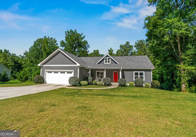 Homes for sale in Commerce, GA | 1055 Harden Bridge Rd, Commerce, GA 30529 | MLS# 10793384