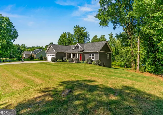 Homes for sale in Commerce, GA | 1055 Harden Bridge Rd, Commerce, GA 30529 | MLS# 10793384