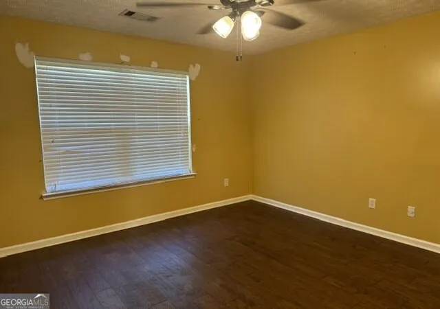 Photo 4 of Single family home for sale at 3537 Saddle Creek Lane, Ellenwood, GA 30294 | MLS# 10833895 | Listing updated on 2026-09-10