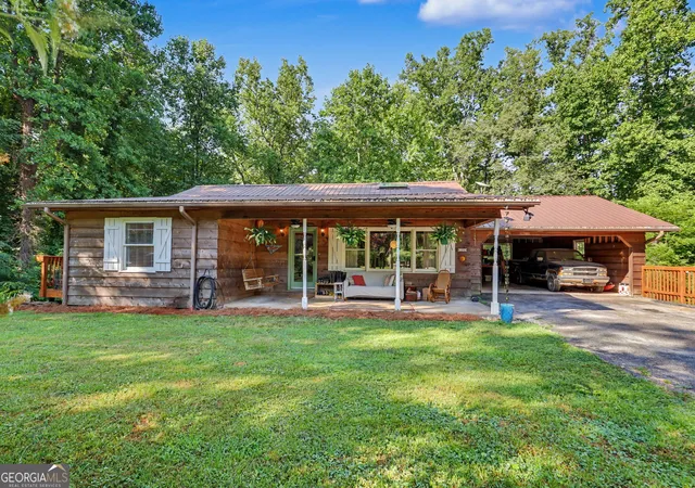 Photo 2 of Single family home for sale at 106 Post Oak St, Clayton, GA 30525 | MLS# 10801846 | Listing updated on 2026-08-31