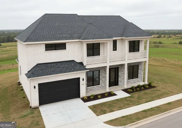 Photo 2 of Single family home for sale at 585 E Main St, Buford, GA 30518 | MLS# 10772250 | Listing updated on 2026-07-24