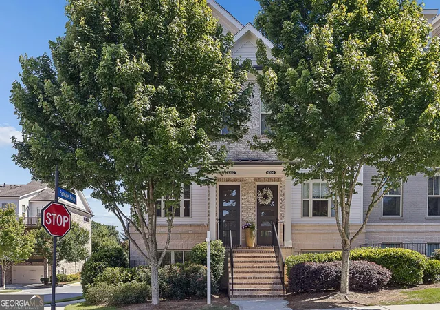 2nd image of 4302 Parkside Pl, Atlanta, GA 30342 | MLS# 10779861