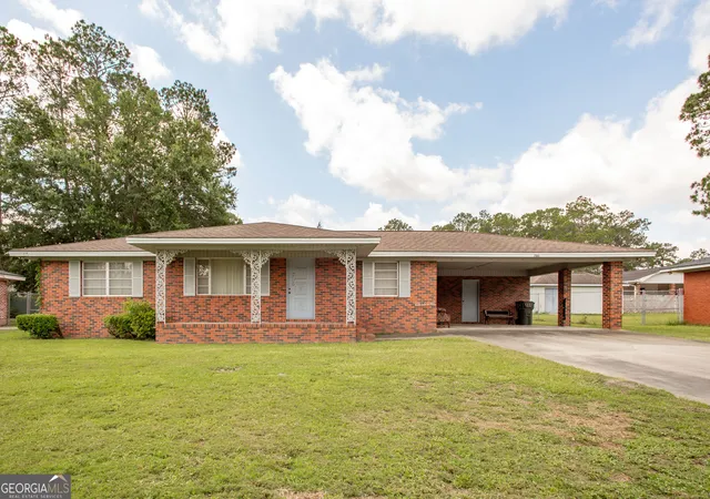 Homes for sale in Waycross, GA | 705 Beville St, Waycross, GA 31501 | MLS# 10796855