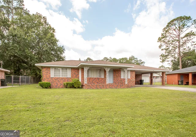 Homes for sale in Waycross, GA | 705 Beville St, Waycross, GA 31501 | MLS# 10796855