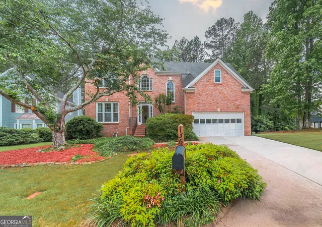 Homes for sale in Fayetteville, GA | 136 Championship Ct, Fayetteville, GA 30215 | MLS# 10756329