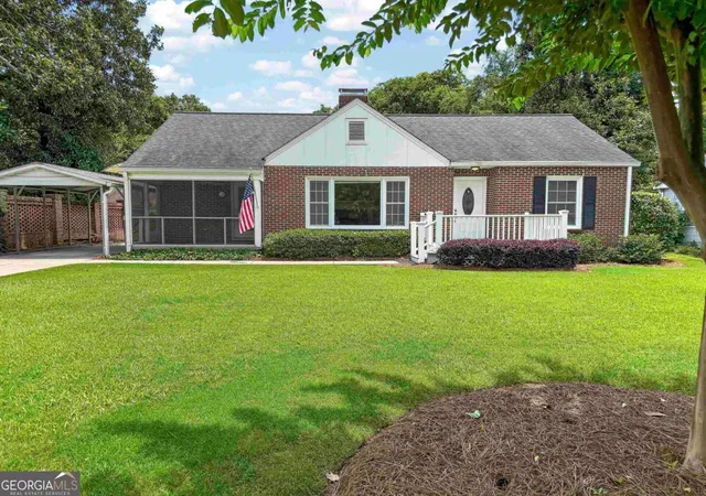 Homes for sale in Eatonton, GA | 101 Dogwood Ln, Eatonton, GA 31024 | MLS# 10794737