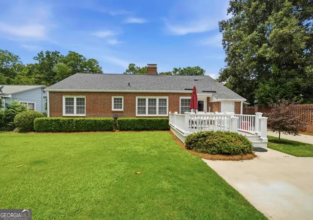 Homes for sale in Eatonton, GA | 101 Dogwood Ln, Eatonton, GA 31024 | MLS# 10794737