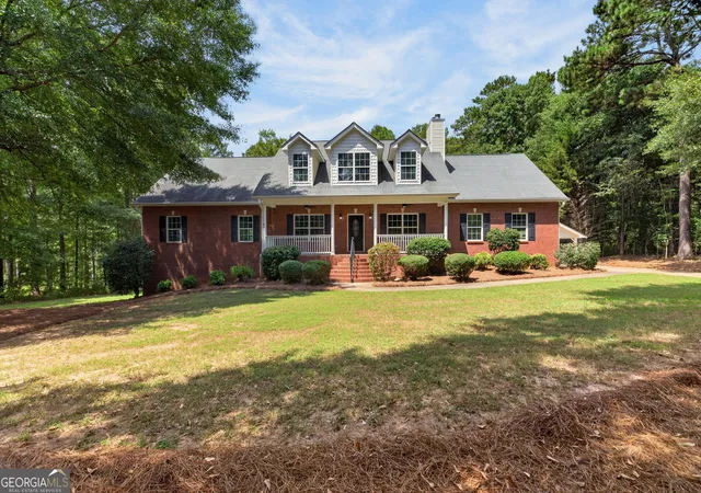 Photo 1 of Single family home for sale at 276 Harbour Shores Dr, Jackson, GA 30233 | MLS# 10832954 | Listing updated on 2026-09-17