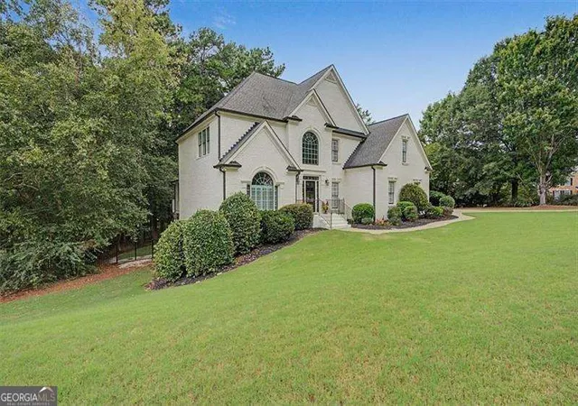 Photo 3 of Single family home for sale at 1367 Winborn Cir Nw, Kennesaw, GA 30152 | MLS# 10828557 | Listing updated on 2026-09-02