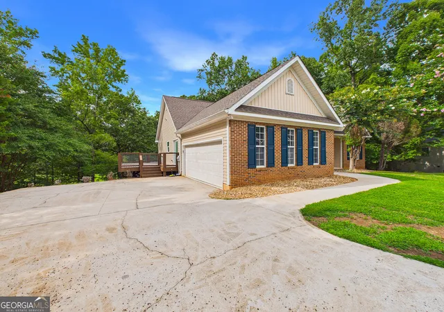 3rd image of 331 Wimbledon Ct, Macon, GA 31211 | MLS# 10802549