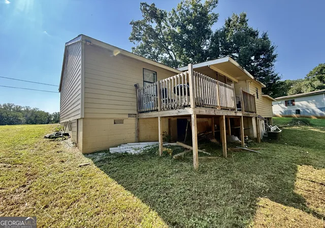 Photo 3 of Single family home for sale at 105 Bennett Dr, Gainesville, GA 30501 | MLS# 10835020 | Listing updated on 2026-09-11