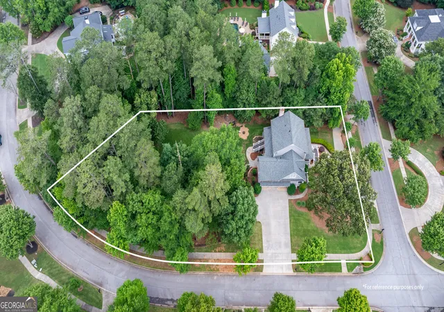 Photo 3 of Sale Pending at 300 Tarragon Dr, Fayetteville, GA 30215 | MLS# 10783655 | Listing updated on 2026-10-14