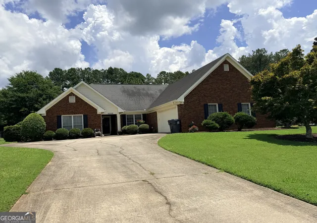 Photo 1 of Single family home for sale at 4090 Forest View Dr Se, Conyers, GA 30094 | MLS# 10808161 | Listing updated on 2026-09-18