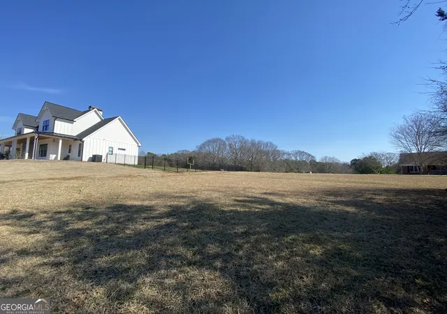 Photo 1 of Land for sale at Lot 9 Majestic Shrs Trl, Hartwell, GA 30643 | MLS# 10467625 | Listing updated on 2026-02-27