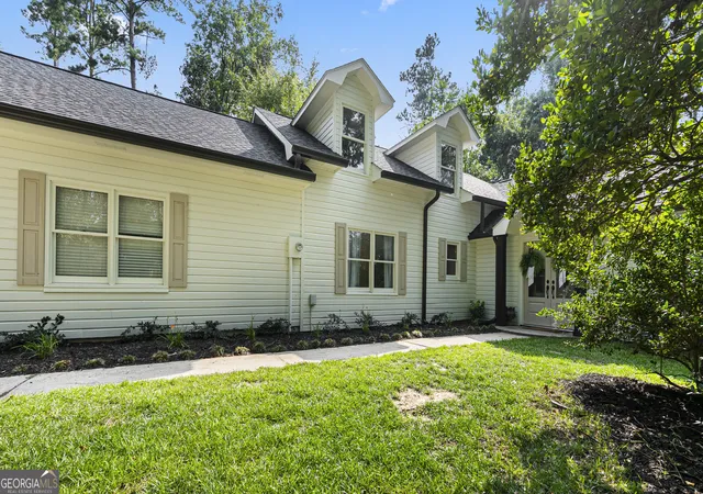 Photo 3 of Single family home for sale at 109 High Blf Rd, Baxley, GA 31513 | MLS# 10818269 | Listing updated on 2026-10-08