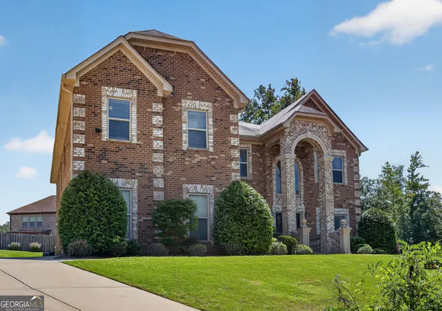 Photo 3 of Sale Pending at 3004 Thimbleberry, Conyers, GA 30094 | MLS# 10830490 | Listing updated on 2026-09-13