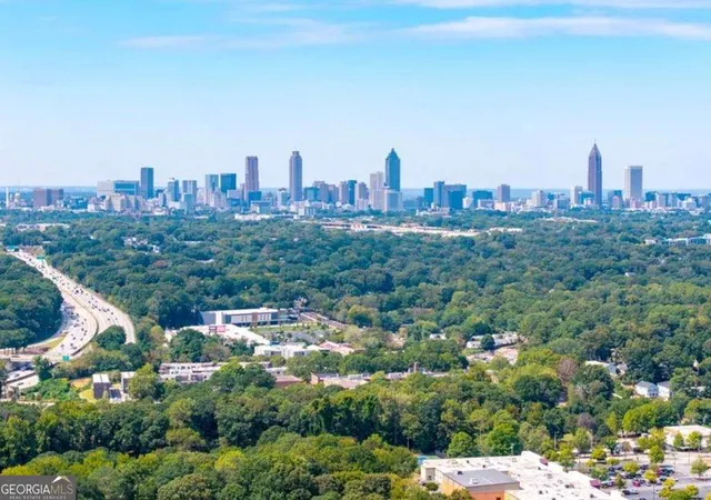 5th image of 1694 Fairway Hill Dr Se, Atlanta, GA 30317 | MLS# 10826312