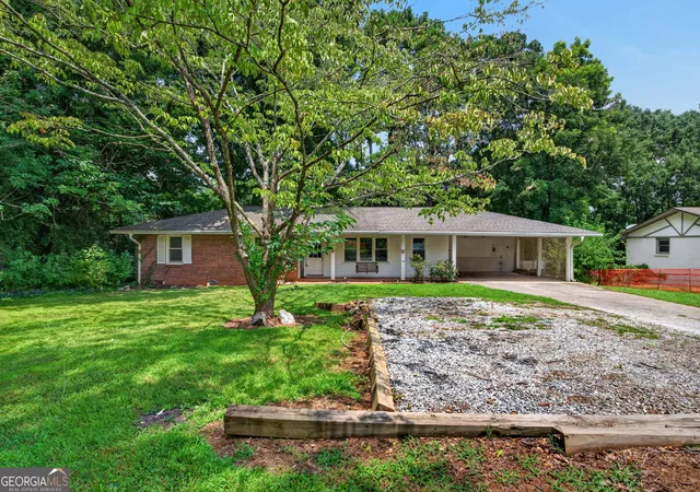 image of 210 Cumming St, Alpharetta, GA 30009 | MLS# 10799748