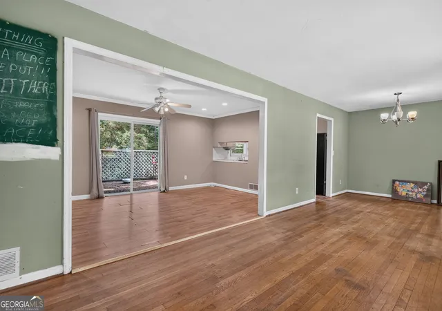 image of 210 Cumming St, Alpharetta, GA 30009 | MLS# 10799748