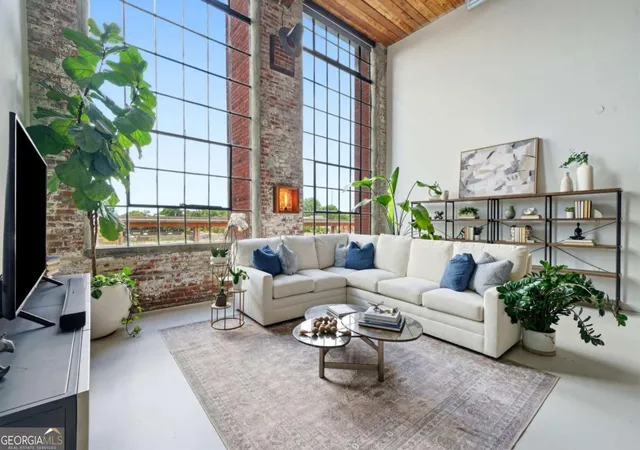 Photo 1 of Condo for sale at 170 Boulevard Se #309E, Atlanta, GA 30312 | MLS# 10791148 | Listing updated on 2026-09-03