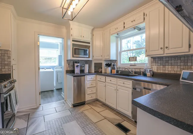 5th image of 146 E Lakeview Dr Ne, Milledgeville, GA 31061 | MLS# 10780146