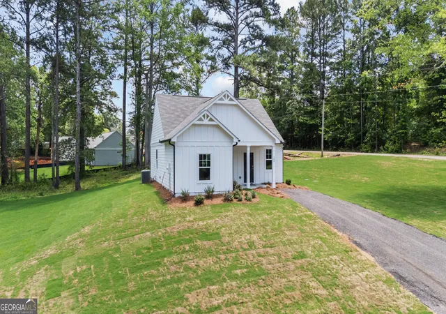 3rd image of 162 Clemit Harris Rd #LOT 9, Newnan, GA 30263 | MLS# 10766151