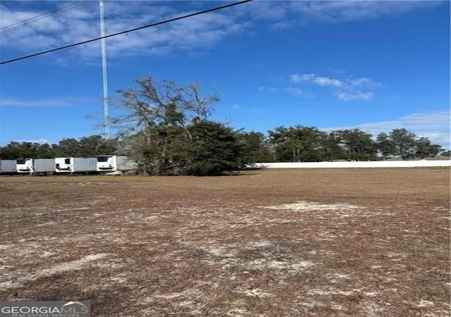 Photo 2 of Sale Pending at 6911 Shellman Blf Rd Ne #101, Townsend, GA 31331 | MLS# 10828900 | Listing updated on 2026-10-07
