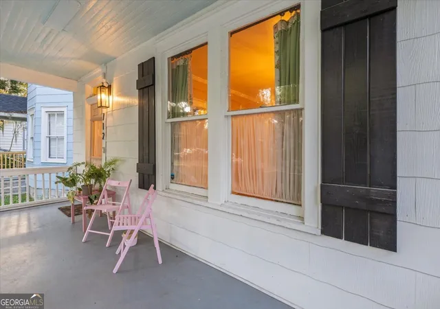 Photo 3 of Single family home for sale at 712 E 37th St, Savannah, GA 31401 | MLS# 10723590 | Listing updated on 2026-09-18