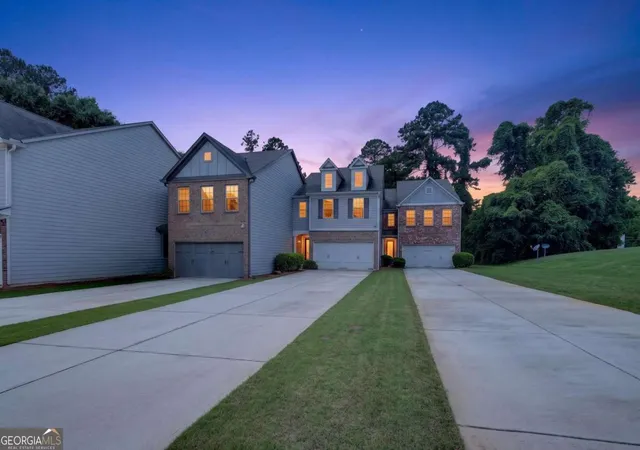 Photo 4 of Townhouse for sale at 6522 Story Cir, Norcross, GA 30093 | MLS# 10774489 | Listing updated on 2026-08-18