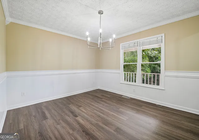 Photo 3 of Single family home for sale at 2321 Murdock Rd, Marietta, GA 30062 | MLS# 10818442 | Listing updated on 2026-09-18