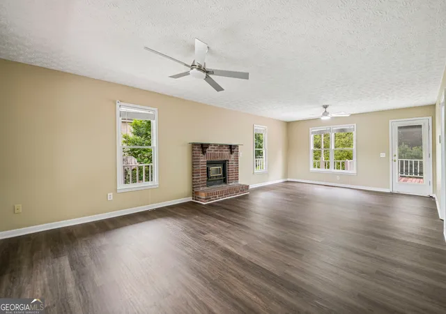 Photo 3 of Single family home for sale at 2321 Murdock Rd, Marietta, GA 30062 | MLS# 10818442 | Listing updated on 2026-09-18