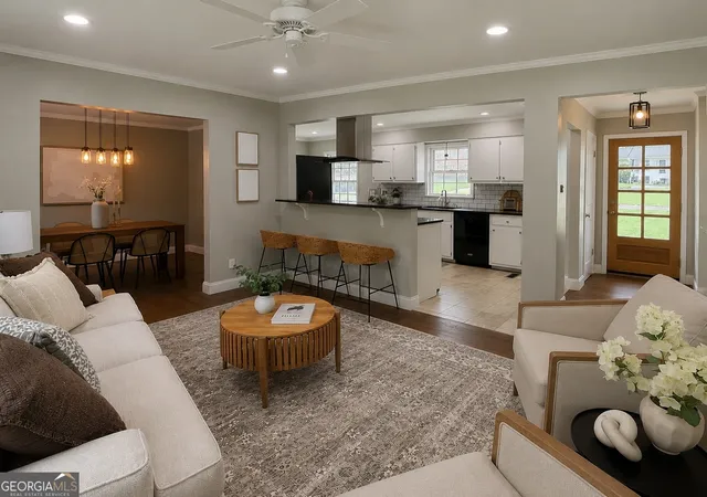 3rd image of 3053 E Ramble Ln, Decatur, GA 30033 | MLS# 10810776