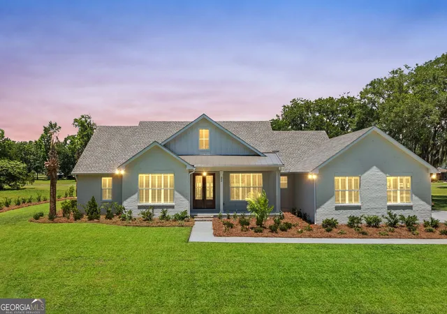 Homes for sale in Waverly, GA | 32 Pearl Ct, Waverly, GA 31565 | MLS# 10772564