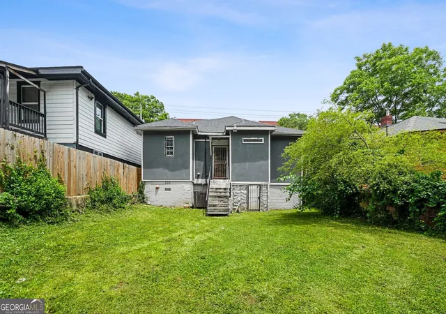 Photo 3 of Single family home for sale at 219 Joseph E Lowery Blvd Sw, Atlanta, GA 30314 | MLS# 10772654 | Listing updated on 2026-09-15