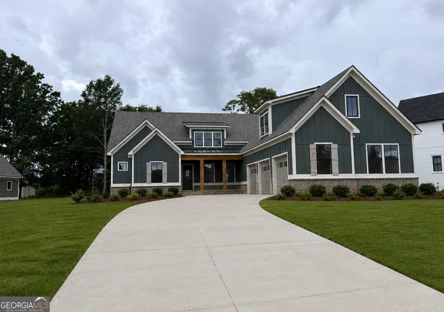 Photo 1 of Single family home for sale at 203 Eagles Wy, Eatonton, GA 31024 | MLS# 10770141 | Listing updated on 2026-08-24