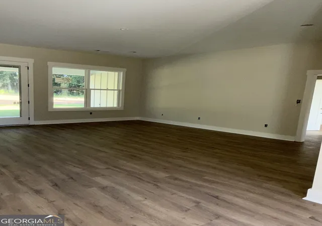4th image of 121 Marshall Rd Ne, Milledgeville, GA 31061 | MLS# 10630124