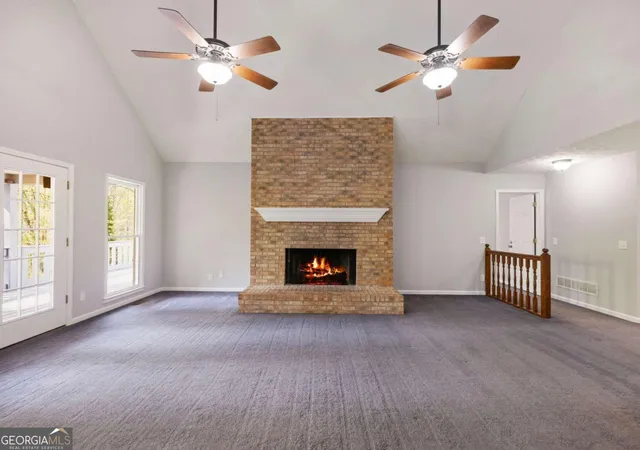 Photo 3 of Sale Pending at 2982 Rivercrest Dr, Gainesville, GA 30507 | MLS# 10730493 | Listing updated on 2026-09-23