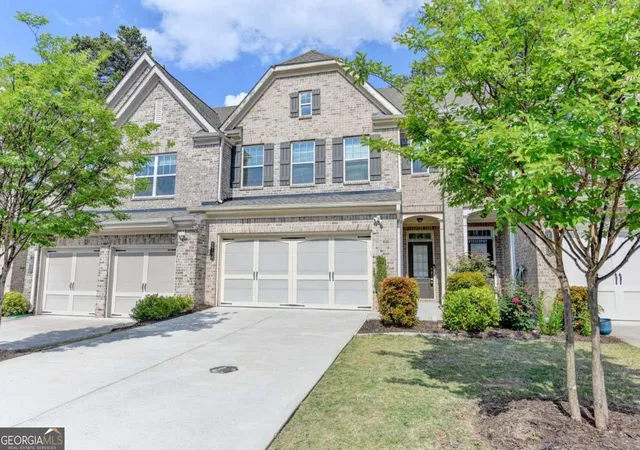Homes for sale in Cumming, GA | 7245 Heritage Oak Ct, Cumming, GA 30040 | MLS# 10740987