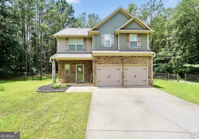 Homes for sale in Milner, GA | 180 Barnesville Rd, Milner, GA 30257 | MLS# 10786610