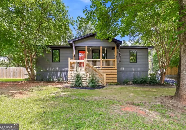 Photo 1 of Single family home for sale at 101 Fairlane Ct, Athens, GA 30607 | MLS# 10804627 | Listing updated on 2026-09-05