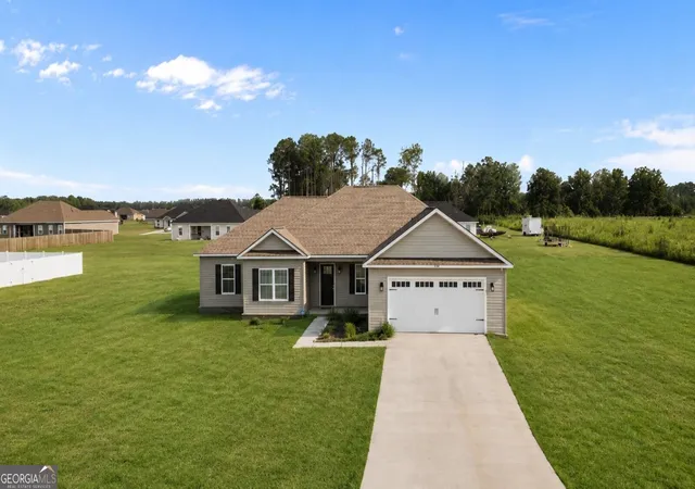 2nd image of 528 Doyle Ln, Statesboro, GA 30458 | MLS# 10825179