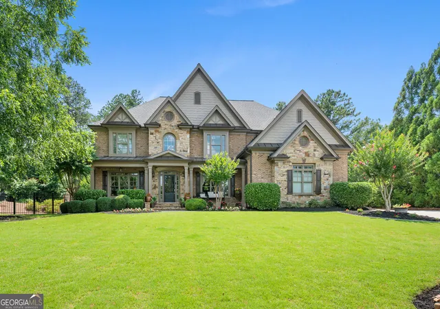 Photo 1 of Single family home for sale at 125 Ridge View Ct, Acworth, GA 30101 | MLS# 10799124 | Listing updated on 2026-08-23