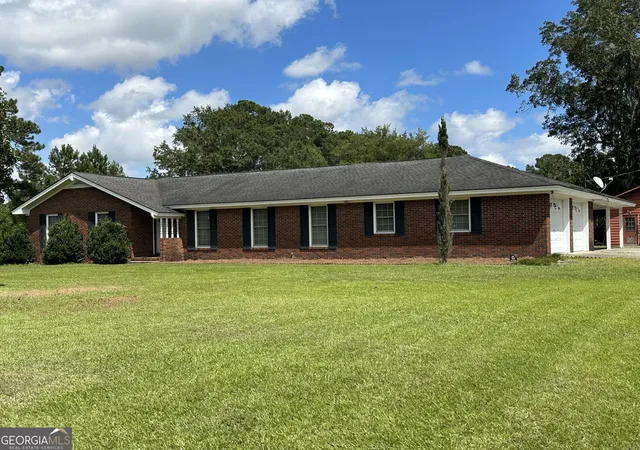 Photo 1 of Single family home for sale at 1324 S Rogers St, Pooler, GA 31322 | MLS# 10649942 | Listing updated on 2026-01-11
