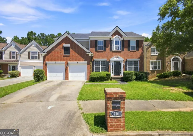 Photo 1 of Sale Pending at 3716 Ramsey Cir Sw, Atlanta, GA 30331 | MLS# 10833492 | Listing updated on 2026-10-24